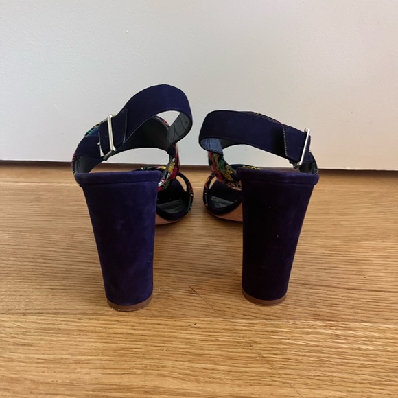 Manolo Blahnik embroidered block heels - Picture 3 of 7